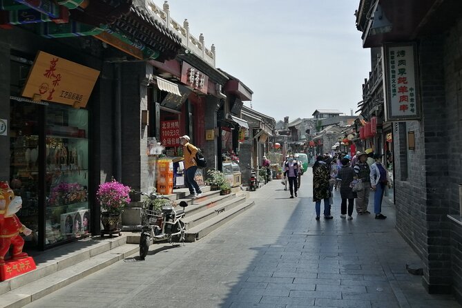 Beijing Hutongs Walking Tour - Mao’er Hutong: turning history into street-level details