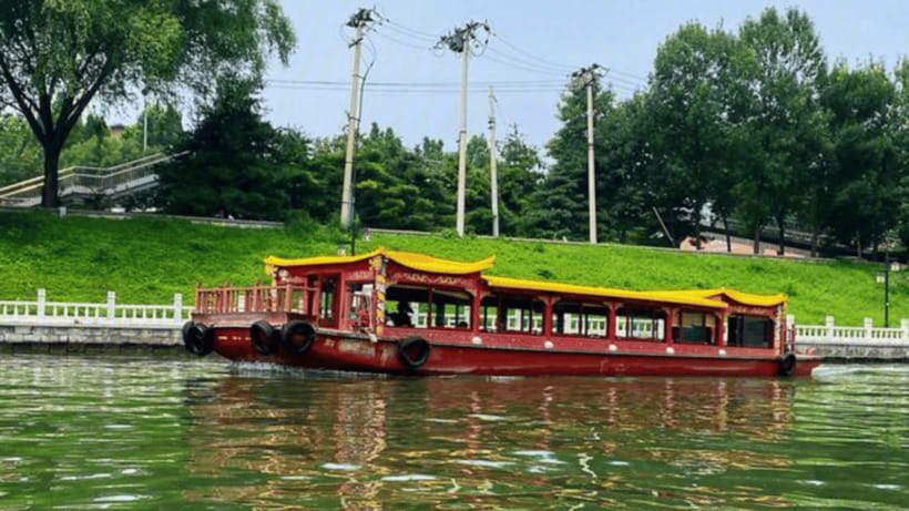 Beijing: Imperial Waterway Boat+Summer Palace SelfGuidedTour - Self-guided means you set the pace (and handle the gaps)