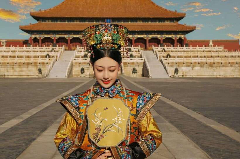 Beijing: Must-Try Chinese Ancient Costume Rental& Photoshoot - Costume selection and the 1.5-hour makeup transformation
