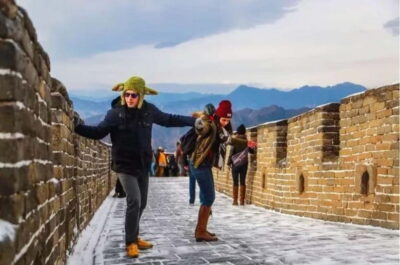 Beijing: Mutianyu Great Wall Ticket & AI Interactive Show - The AI Time-Travel Show: What You Get, and What You Don’t