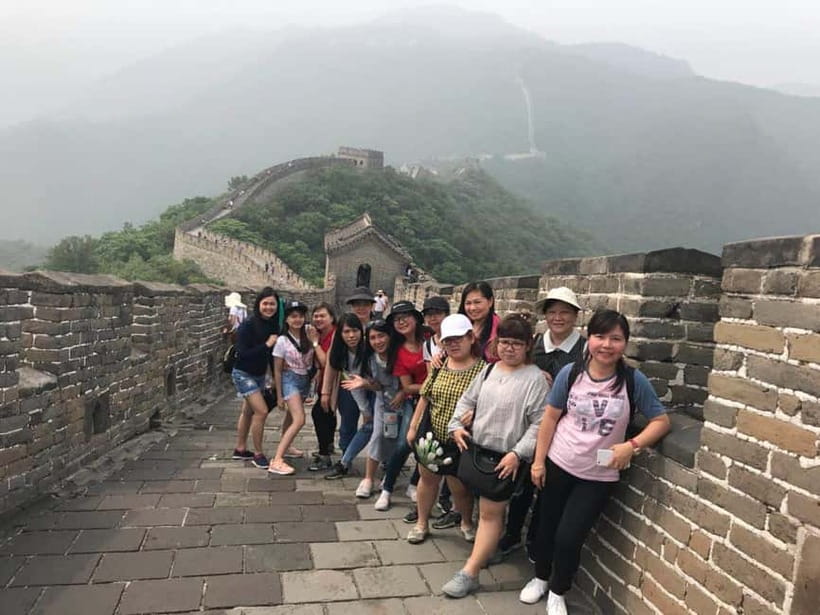 Beijing: Mutianyu Great Wall+2 Summer Palaces Tour - Who should book this Mutianyu + Summer Palace + Yuanmingyuan tour