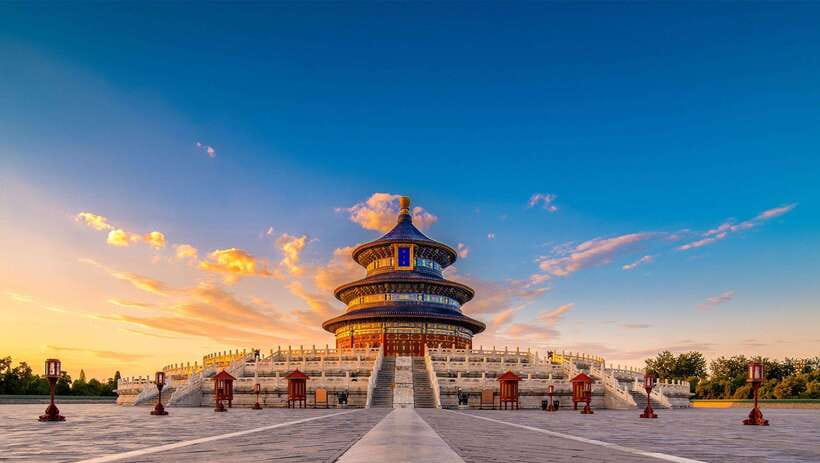 Beijing: Panda House w/Great Wall or City Sites Private Tour - Tian’anmen Square and Forbidden City: Fast-Track Access With Passport Prep