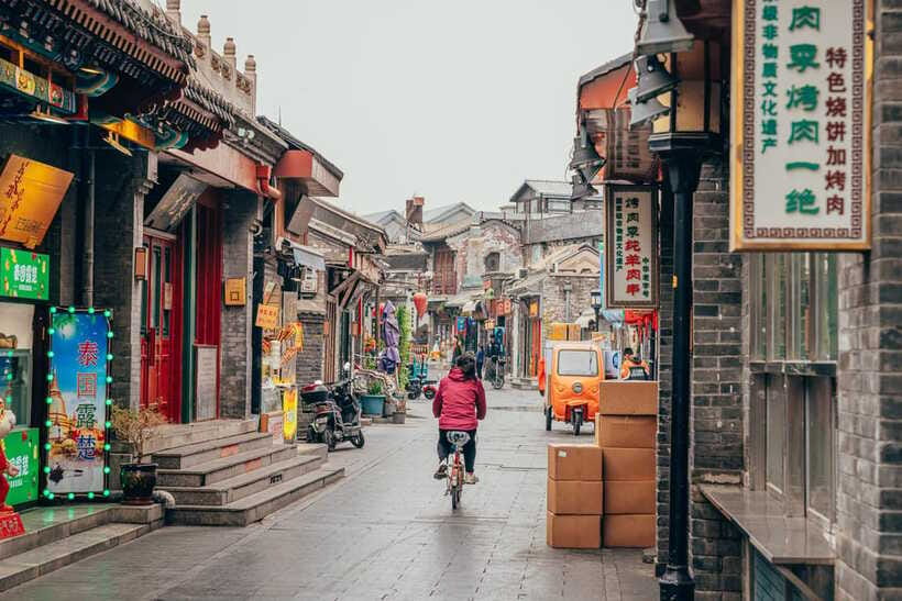 Beijing: Panda House w/Great Wall or City Sites Private Tour - Customized After-Panda Time: Temples, Hutongs, Markets, or 798