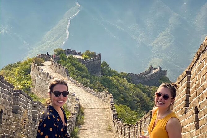 Beijing Private Day Tour: Mutianyu Great Wall and Summer Palace - A private 8-hour Beijing plan with hotel pickup