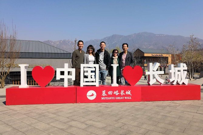 Beijing Private Layover Transfer: Great Wall+City Attraction - The real value: a private driver when your schedule is fragile