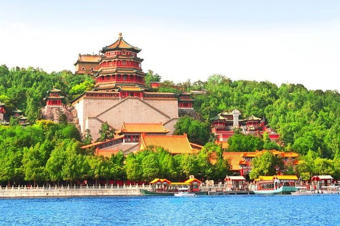 Beijing Private Tour: Forbidden City, Tiananmen & Summer Palace - Huanghuacheng Great Wall: the quieter climb with lake views