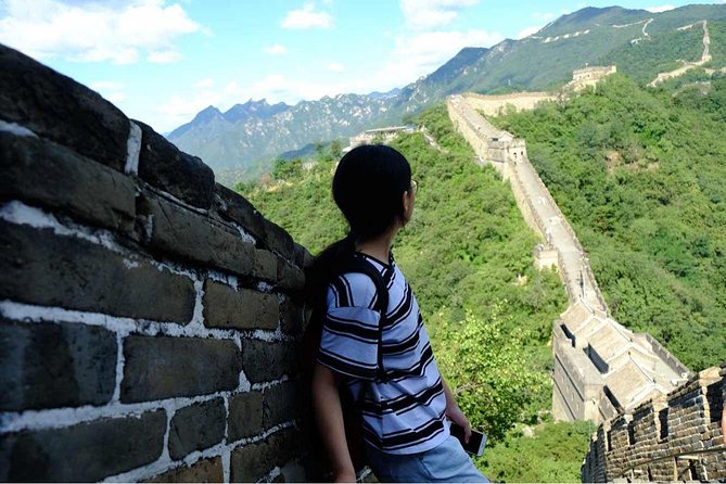 Beijing Private Tour:Mutianyu/Badaling Great Wall and Panda House - Lunch Between Icons: A Real Break, Not Just a Scheduled Pause