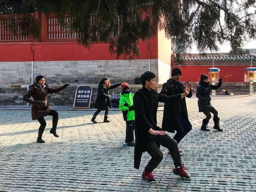Beijing: Temple Of Heaven+Tai Chi Class+Tea Ceremony - Echo Wall and the secret echo stone: a small moment with real payoff