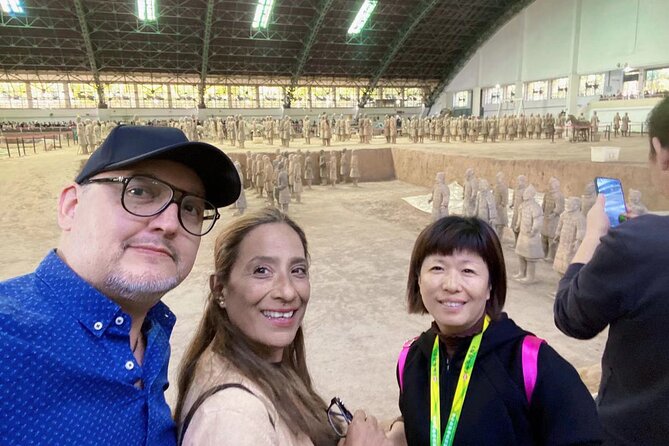 Beijing: to Xi'an Terracotta Day Tour by Roundtrip Bullet Train - Back to Beijing: Station Transfers and the Late Return