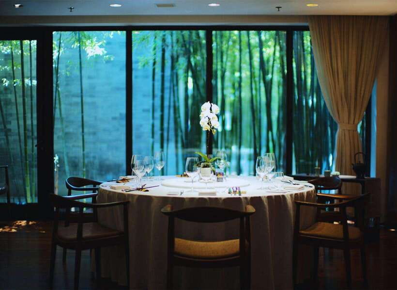 Beijing: Top Michelin Vegetarian Restaurant Reservation - Location advantages near Tiananmen Square and the Forbidden City