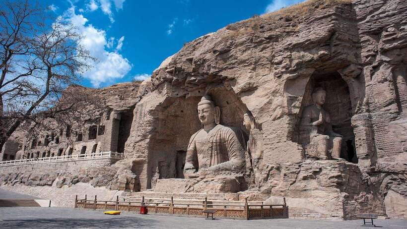 Beijing:Bullet Train Tour to Hanging Temple&Yungang Grottoes - How the private guide shapes the whole experience