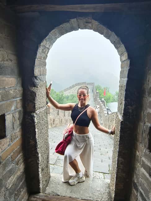 Beijing:Mutianyu Great Wall Private Tour with English Driver - Walking the Wall: watchtowers, beacons, and a pace you control