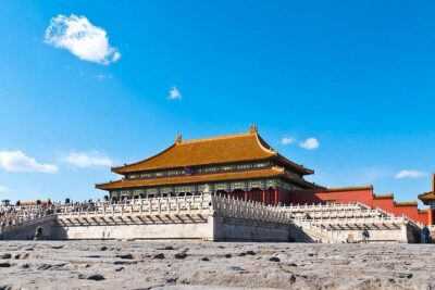 Beijing's Forbidden City with Special Viewing of Treasure Gallery and the Great Wall Ruins at Badaling - Jingshan Park: the high-point view that makes the layout make sense