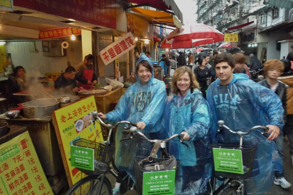 Biking Real Shanghai& Tea Tasting Experience - Bikes, helmets, and photo highlights: the part you’ll feel during the ride