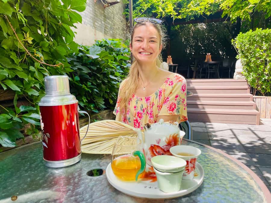 Bite and Stroll: Brunch Tour in Old Town Beijing! - Key highlights worth your time