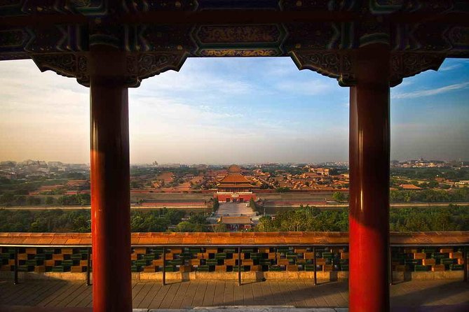 Boutique Tour: Tiananmen, Forbidden City, Mutianyu with VIP Pass - Tiananmen Square: More Than a Big Open Space