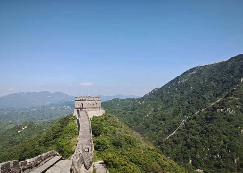 BusDa: Ancient Remnant of the Badaling Great Wall Day Tour - Money and tickets: cash, IDs, and name-matching rules