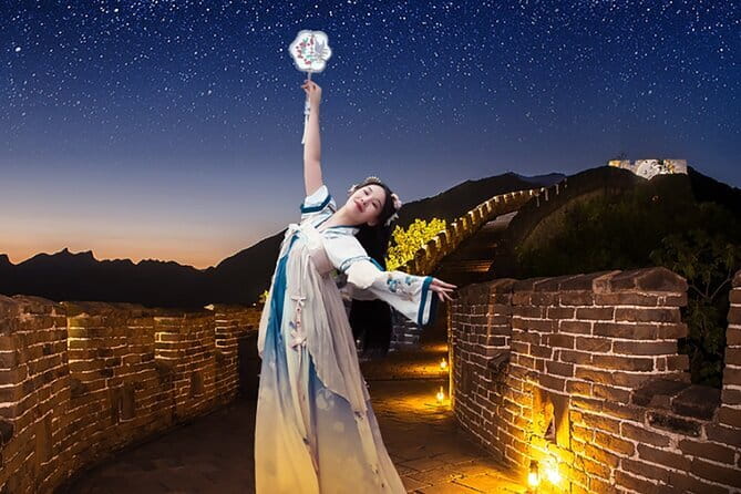 BusDa-Sunset Glow at Mutianyu Great Wall Night Bus Tour w/ Ticket - Mutianyu at night: quieter steps and real photo timing