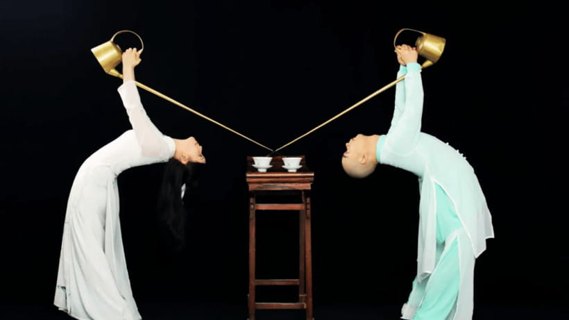 Chengdu: Liyuan Theater Sichuan Opera Face-Changing Show - What the show includes: face-changing, fire-breathing, and the supporting acts