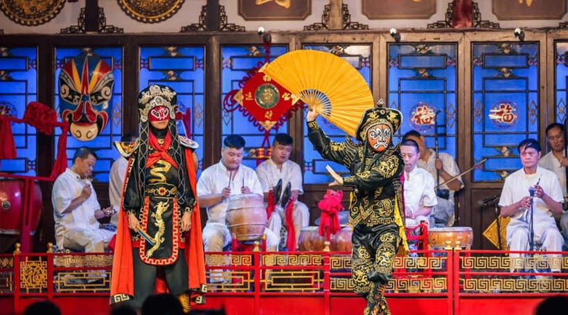 Chengdu: Sichuan Opera Show & Covered Bowl Tea & Massage - The covered bowl tea: a Sichuan-style tea ritual you get to do, not just watch