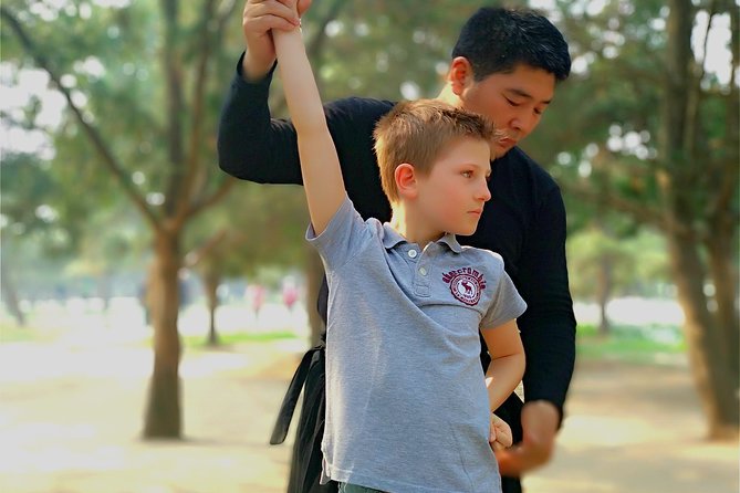 Chinese Kung Fu Experience Class in Beijing - Temple of Heaven Grounds Make This Kung Fu Class Easier to Enjoy