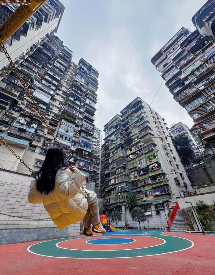 Chongqing 4-hour Hidden City Walking Tour with Local Guide - Meet at Qixinggang and get your Chongqing bearings fast