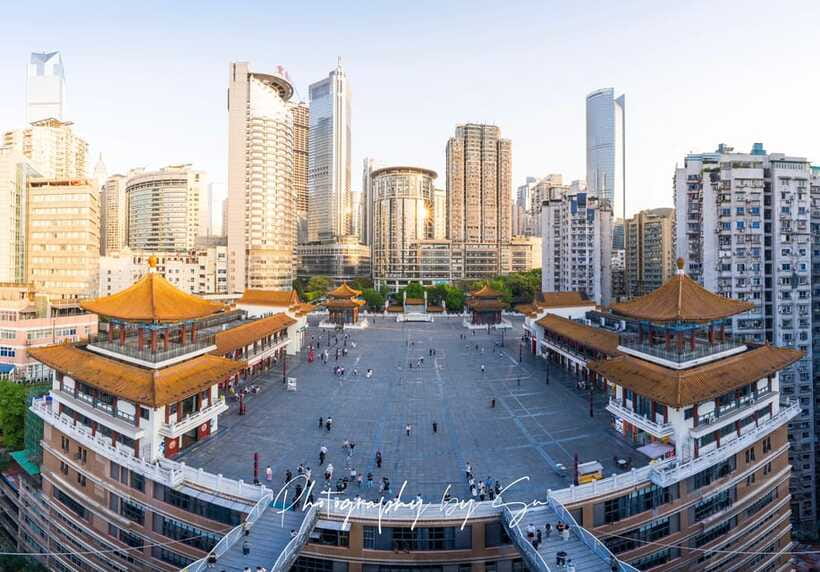 Chongqing Private City Tour: Must-Sees All-in-One - Tongyuan Gate and Tongyuanmen: walking ancient stone into hillside neighborhoods