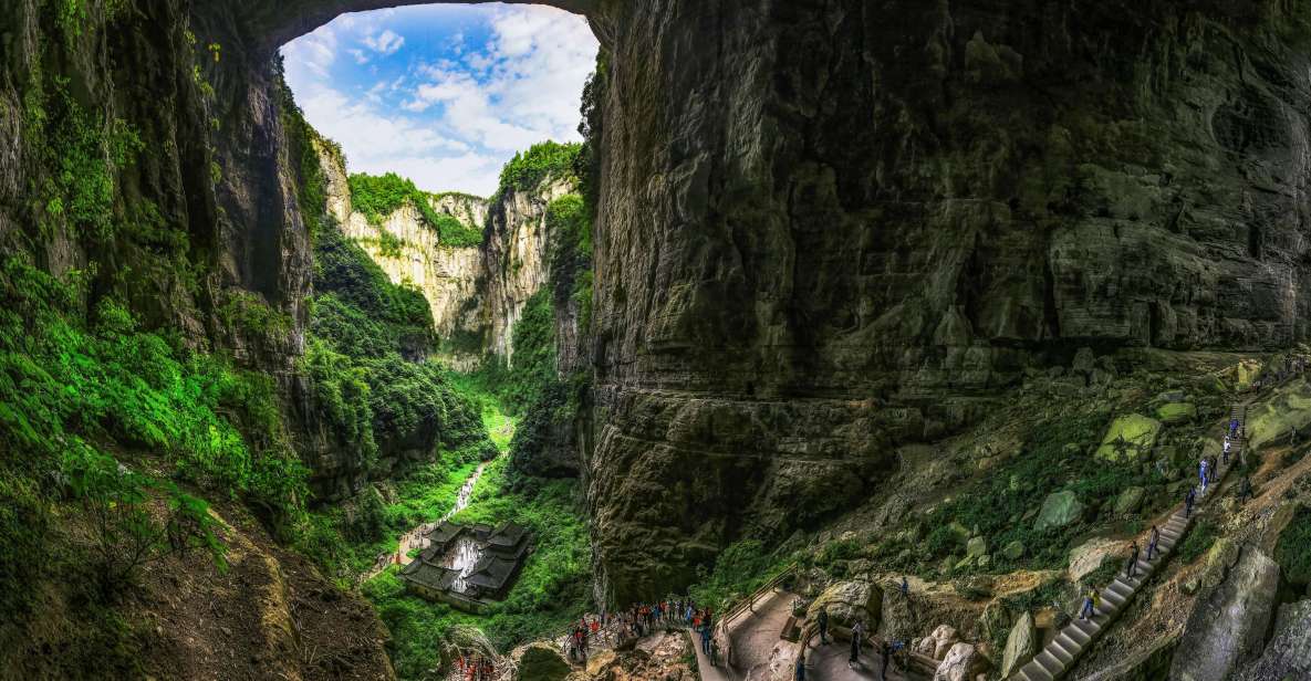 Chongqing: Private Day Tour to Wulong Karst Geological Park - From Chongqing to Wulong: the ride that sets the pace