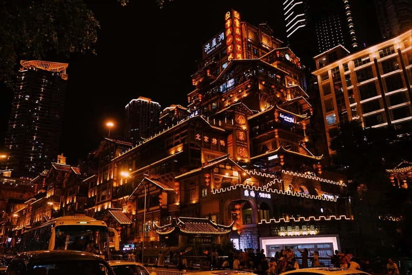 Chongqing: Surreal Urban, Ancient Town, and Secret Viewpoint - Yangtze River cableway: the air-bus crossing you’ll remember