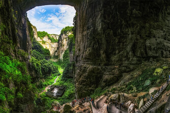 Chongqing Wulong Exploration Private Day Tour With the Lunch - The 8:30 Chongqing pickup: the drive time reality check