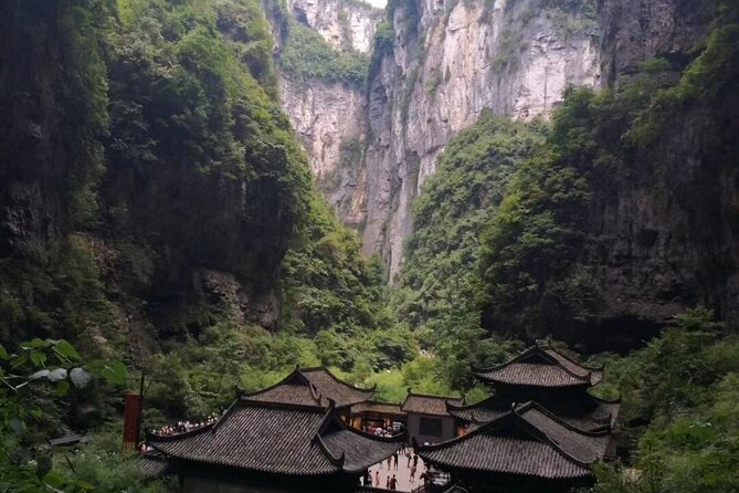 Chongqing Wulong Exploration Private Day Tour With the Lunch - Furong Cave stalactites and the Houping Giant Doline sinkhole forests