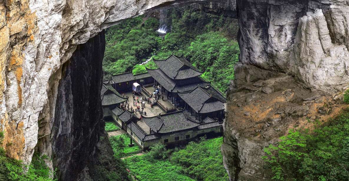 Chongqing: Wulong Private Day Exploration Tour - The 3-Hour Chongqing to Wulong Drive (and why it matters)