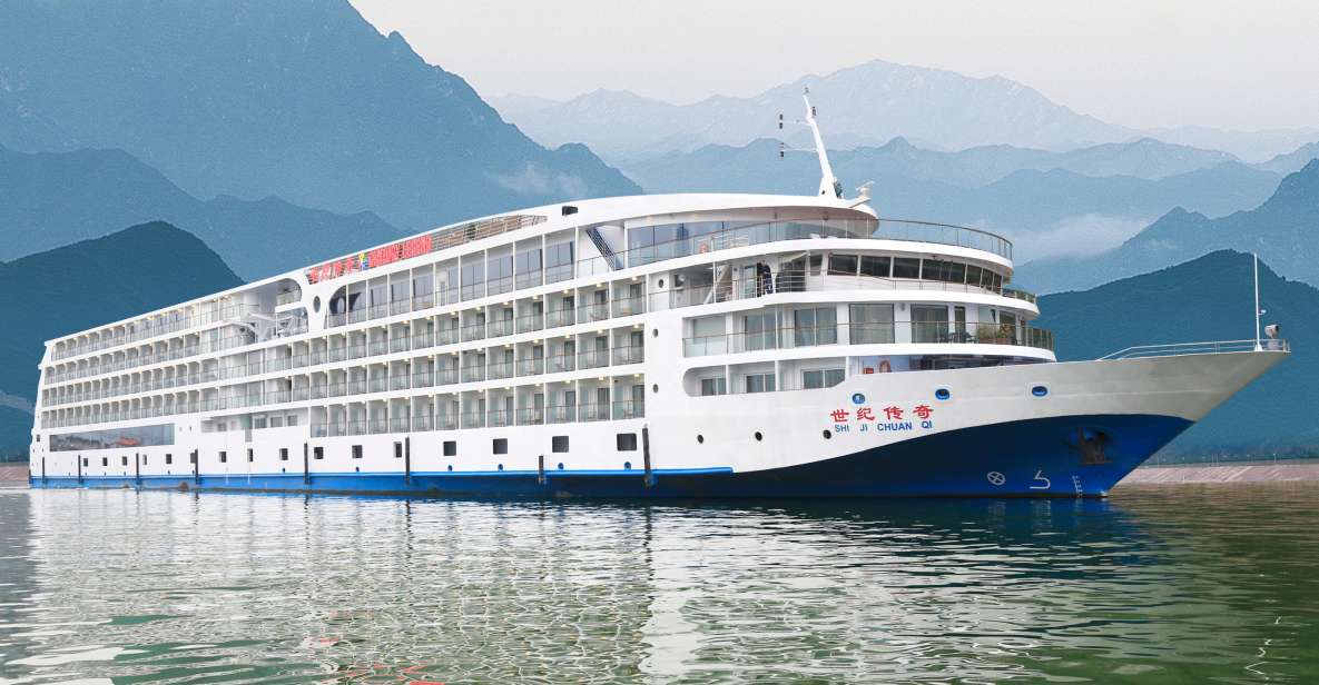 Chongqing: Yangtze River Cruise with Meals and Accommodation - Why this Chongqing-to-Yichang cruise feels easy and well-run