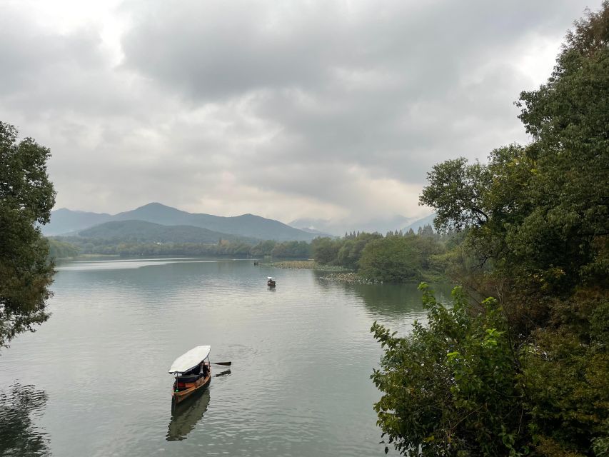 Customized Hangzhou Guided Tour Based on Your Interests - A Private Guide Who Builds Your Day Around You