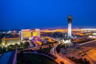 Departure Transfer Hotel to Xi'an Xianyang International Airport - The car, the driver, and what that feels like in real life