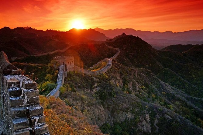 Early Bird Great Wall Private Tour with Chinese Breakfast from Beijing - Pickup and the private-car comfort tradeoff