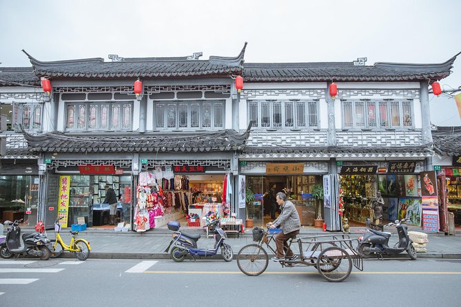 Early Bird Shanghai Street Breakfast Tour And Visit Fabric Market - Who this tour is best for