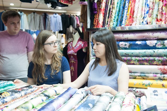 Early Bird Shanghai Street Breakfast Tour And Visit Fabric Market - Stop 1: Laoximen Residence and the alley-breakfast experience