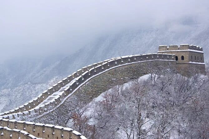 Exclusive Mutianyu Great Wall and Summer Palace Private Day Tour - How the guide makes the day better (not longer)