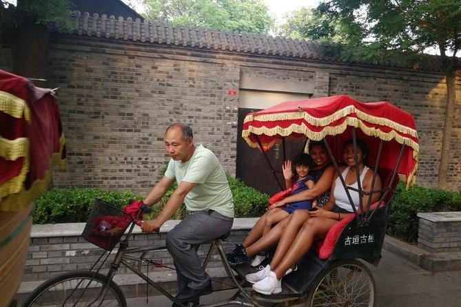 Forbidden City & Old Beijing Hutong Private Layover Guided Tour - Old Beijing Hutongs by rickshaw: Shichaihai Lake and street texture in 2 hours