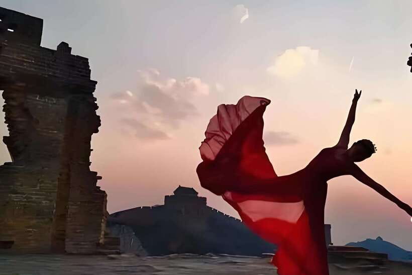 From Beijing: JinShanLing Great Wall Bus Tour with Ticket - The Road Trip Schedule: Morning Out, Afternoon Back