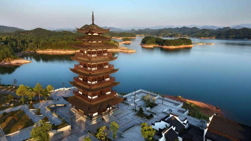 From Shanghai: Hangzhou Private Day Trip by Bullet Train - Key highlights worth prioritizing