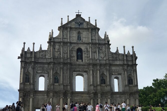 Full Day Macau Sightseeing Tour - Getting To Macau From Hong Kong: The 8:00 AM Start You Should Plan Around