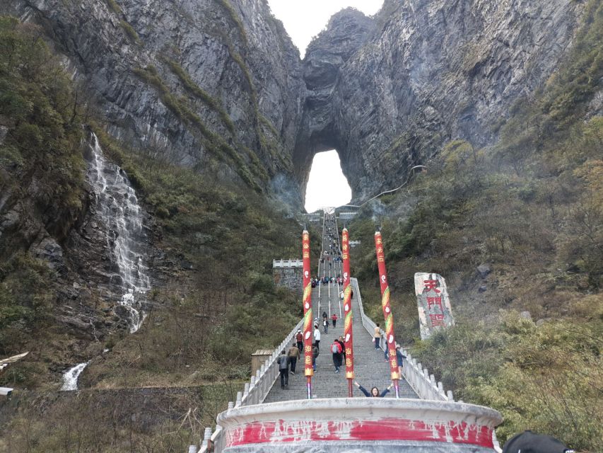 Full-Day Private Tour of Tianmen Mountain - Getting Picked Up in Wulingyuan and Settling Into the Day