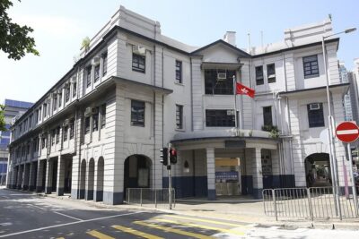 Full Day Private Trip in Hong Kong( impeccable local )walk tour - Lugard Road to Victoria Peak: The Skyline Hits Different