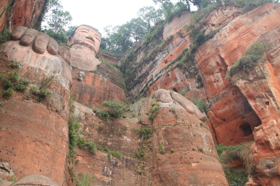 Full-Day Tour of Leshan's Giant Buddha from Chengdu - Leshan Grand Buddha Scenic Area: photo stop, boat cruise, and timed sightseeing