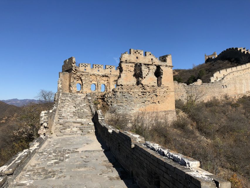 Great Wall Jinshanling To Simatai West Hiking Private Tour - Seasonal reality: East Gate closure in winter months