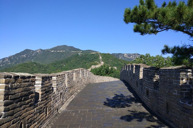 Group Tour to Mutianyu Great Wall - The guide and the small-group advantage (including Jenny)