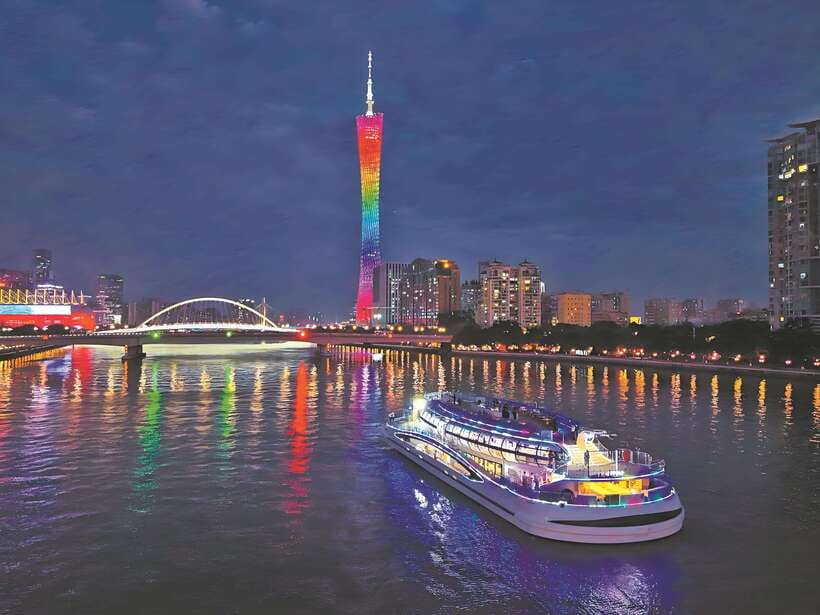 Guangzhou: Roundtrip Cruise Night View from Canton Tower - Fortune Wharf: Easy Start Next to Canton Tower
