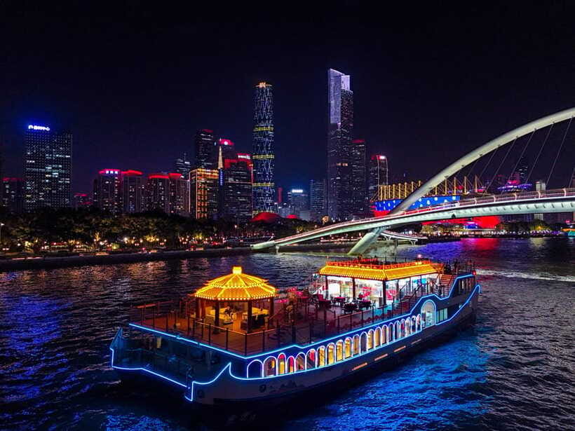 Guangzhou: Roundtrip Cruise Night View from Canton Tower - Guangzhou Tower Light Show: Best Viewing Strategy (Without Overpaying)